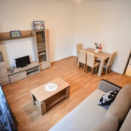Apartament Bobo *