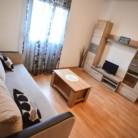 Апартаменты Bobo