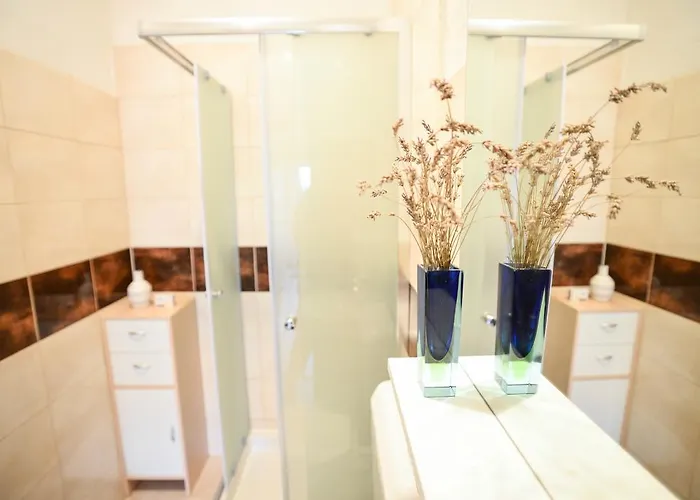 Bobo شقة زادار